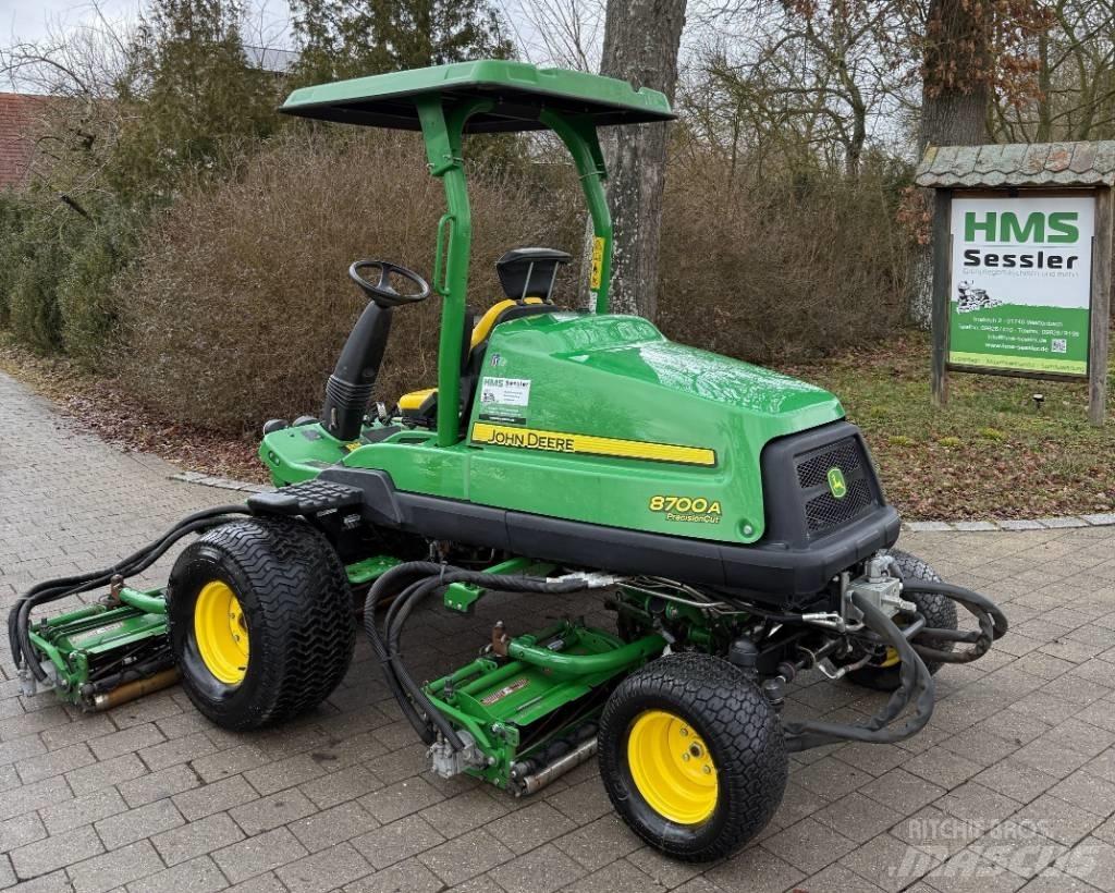John Deere 8700 A Kosilice za otvoren prostor