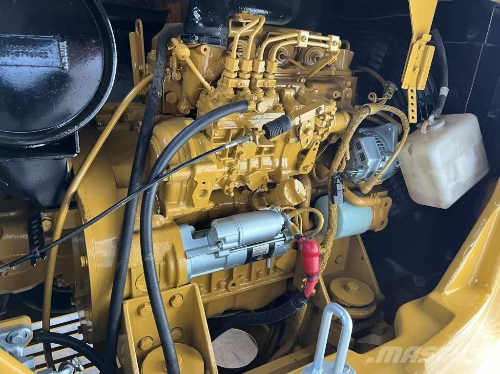 CAT 305.5 Mini bageri < 7t