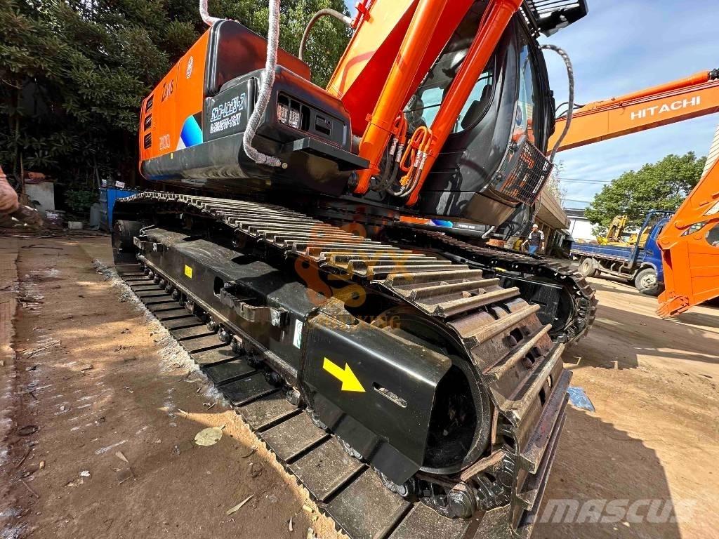 Hitachi EX 200 Bageri guseničari