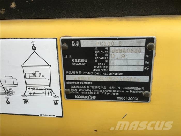 Komatsu PC 200-8 Bageri guseničari