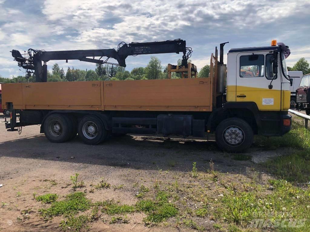 MAN 26.322 Kamioni sa kranom