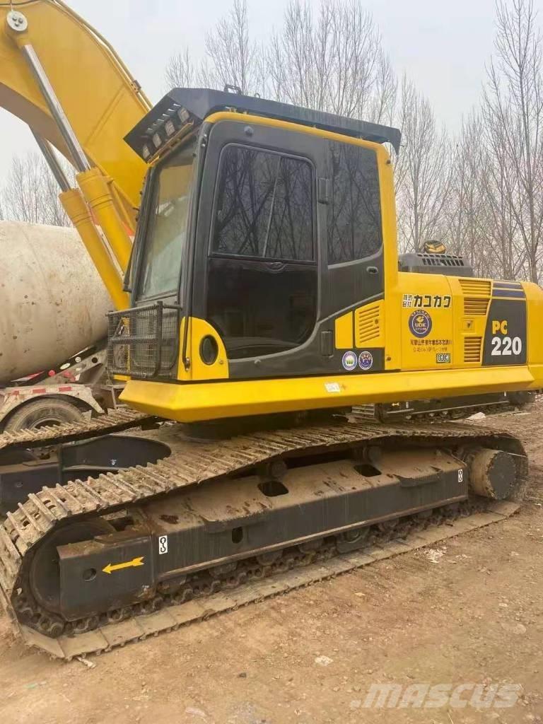Komatsu pc220-8 Bageri guseničari