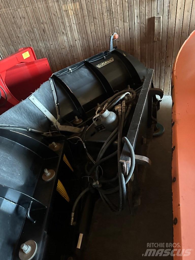Gradmeko 320 v Snežne daske i plugovi