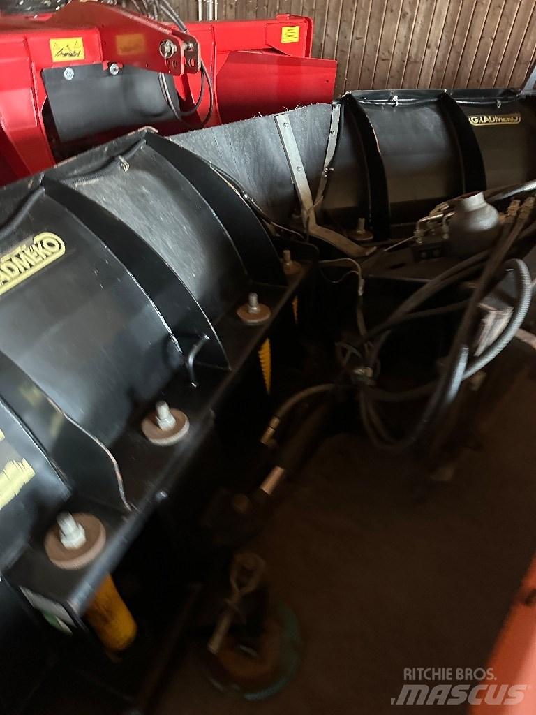Gradmeko 320 v Snežne daske i plugovi