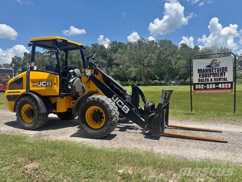 JCB 407 Utovarivači na točkove