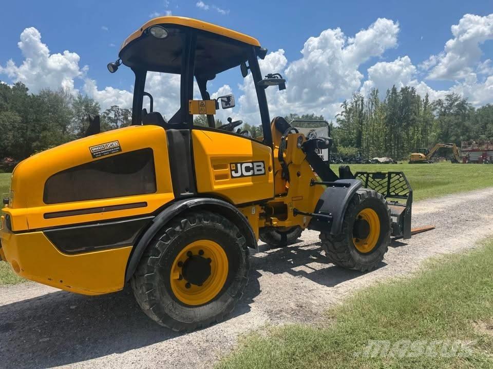 JCB 407 Utovarivači na točkove