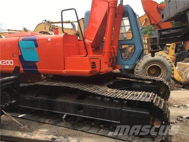 Hitachi EX 200 Bageri guseničari