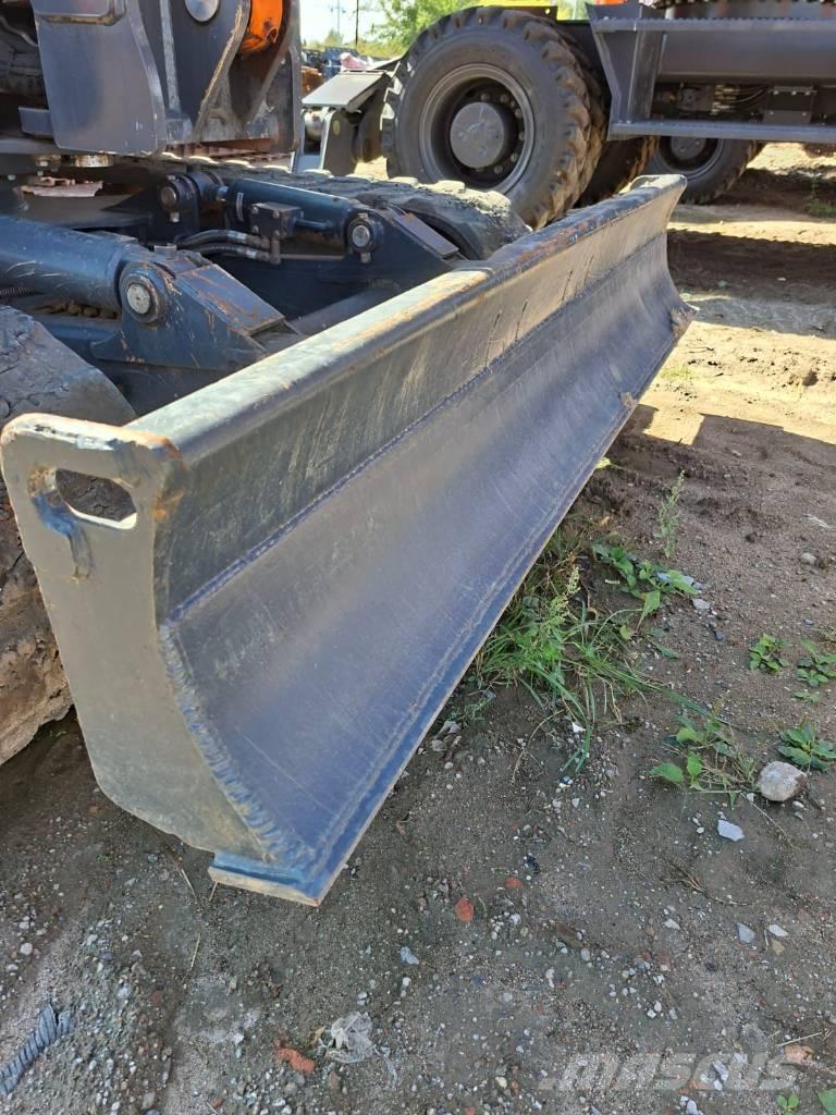 Doosan DX 85 R-3 Midi bageri 7t – 12t