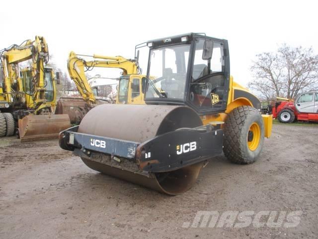 JCB VM 132  VM 137 Nabijači zemlje