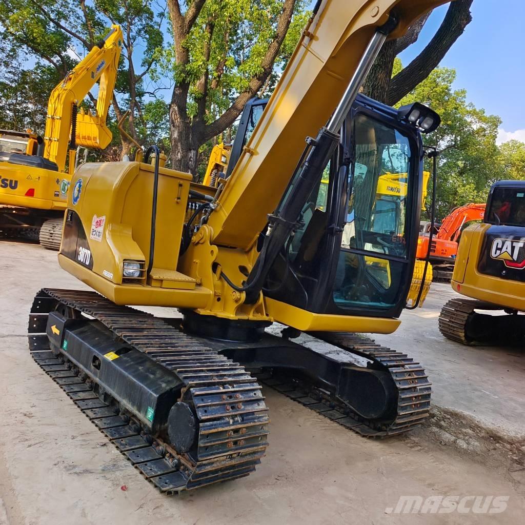 CAT 307 D Midi bageri 7t – 12t