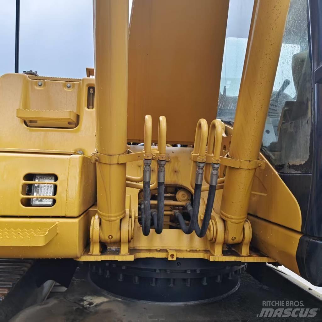 CAT 320 C L Bageri guseničari