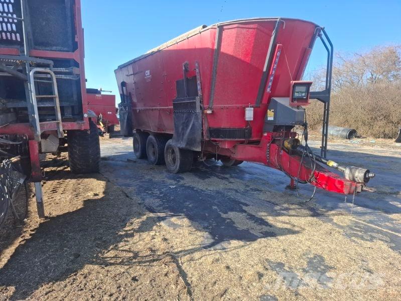 JF FEEDER VM 38 Hranilice za živinu