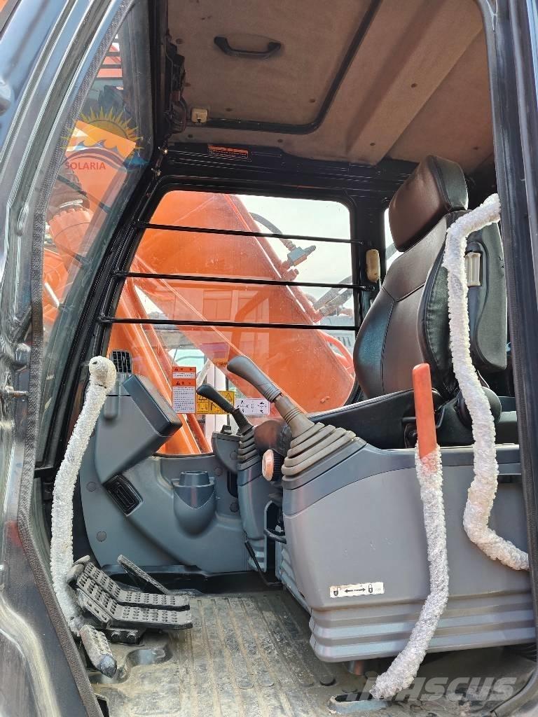 Hitachi ZX 200 Bageri guseničari