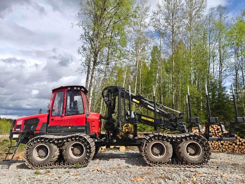 Komatsu 855 Forvarderi