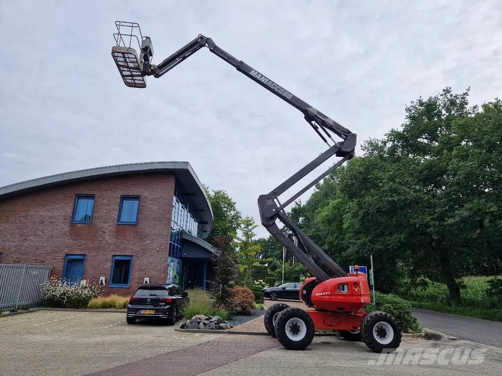 Manitou 200 ATJ Zglobne podizne platforme