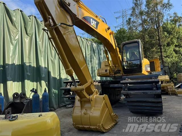 CAT 320 C Polovni amfibijski bageri