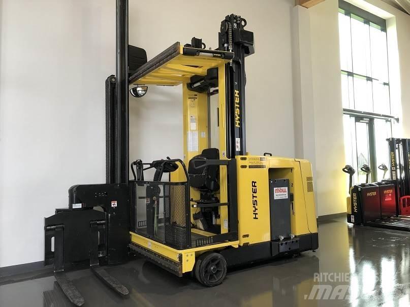 Hyster C1.0 Viljuškar za uže prolaze