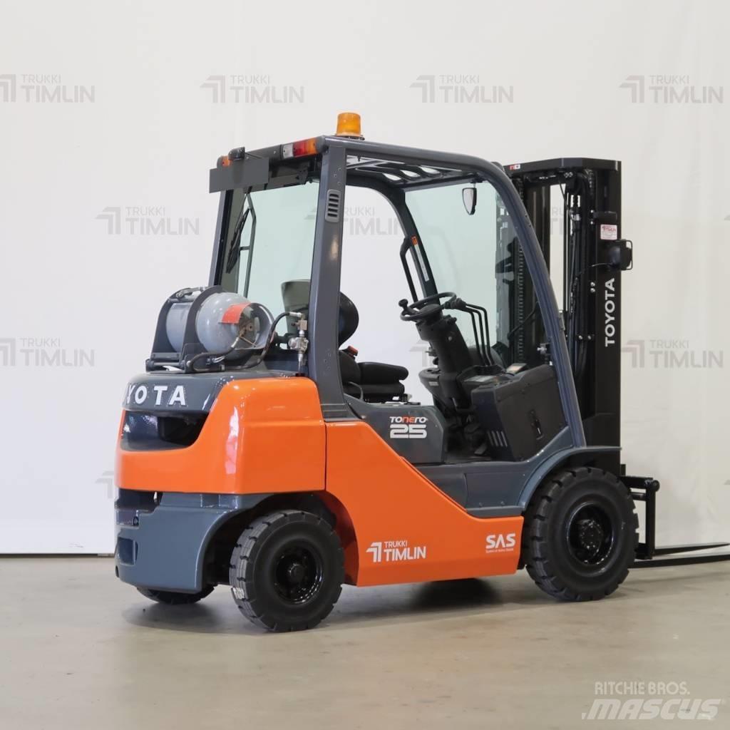 Toyota 02-8FGF25 Plinski viljuškari