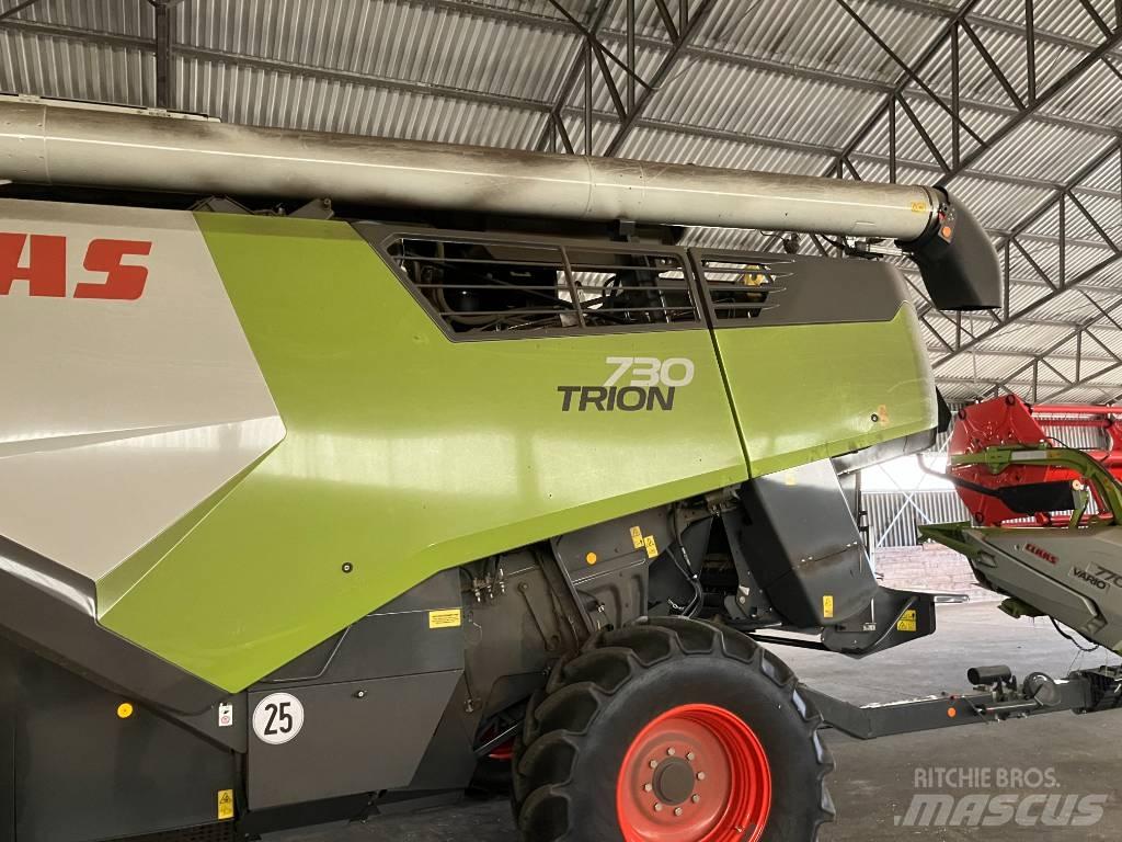 CLAAS Trion 730 Kombajni