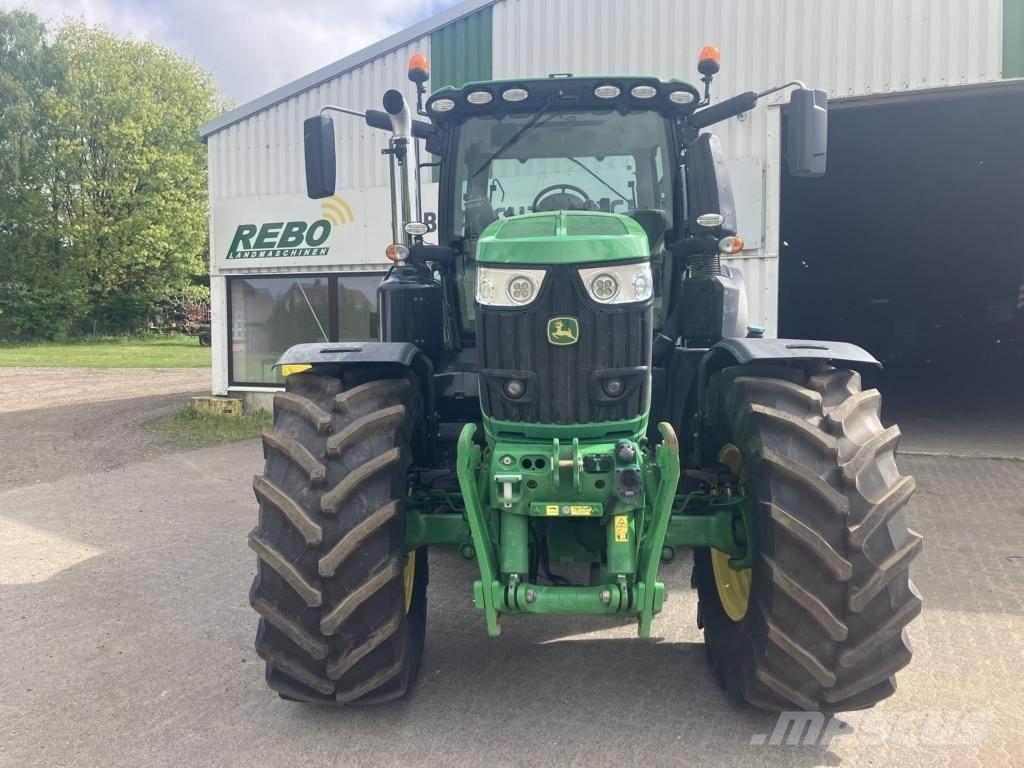 John Deere 6250R Traktori