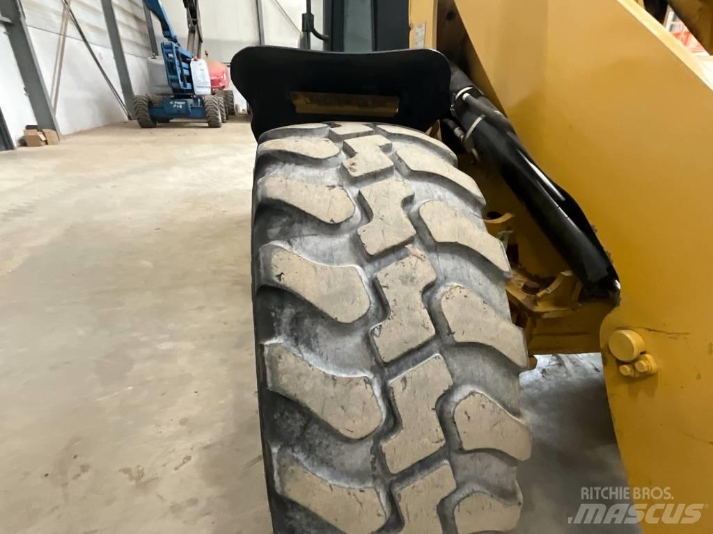 CAT 908 H Utovarivači na točkove