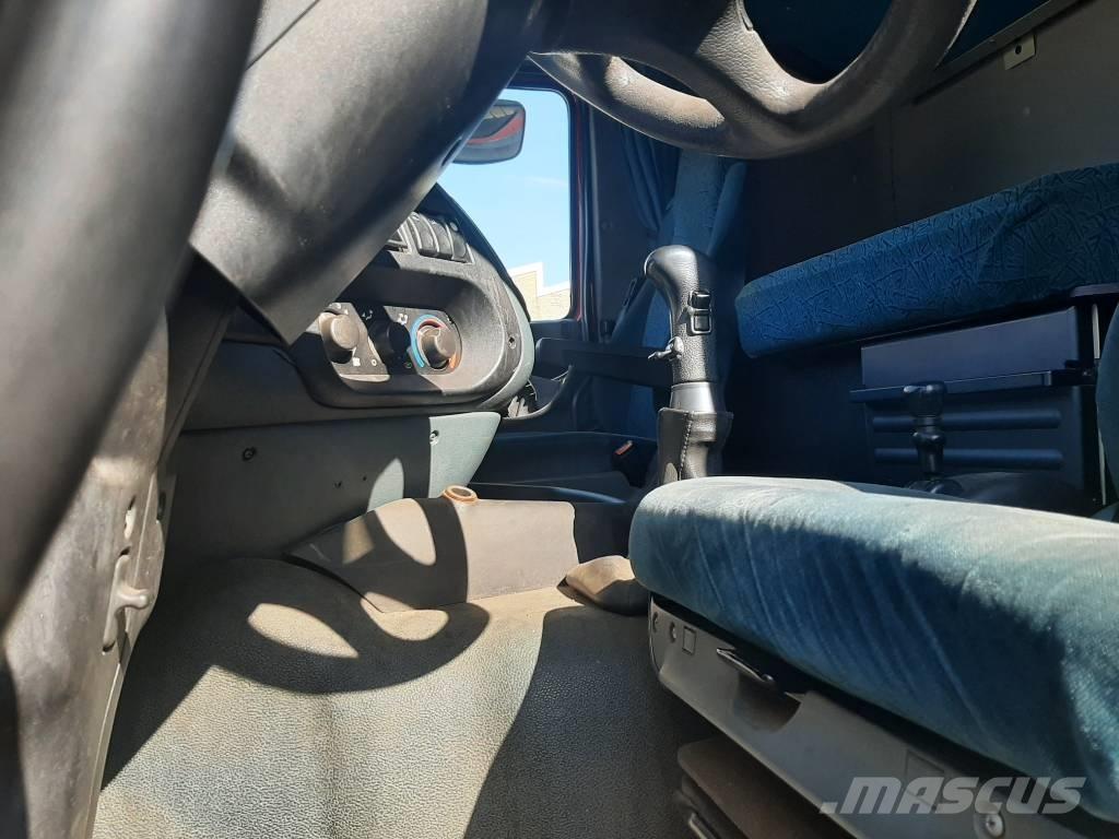 DAF xf95.480 Rol kiper kamioni sa kukom za podizanje tereta