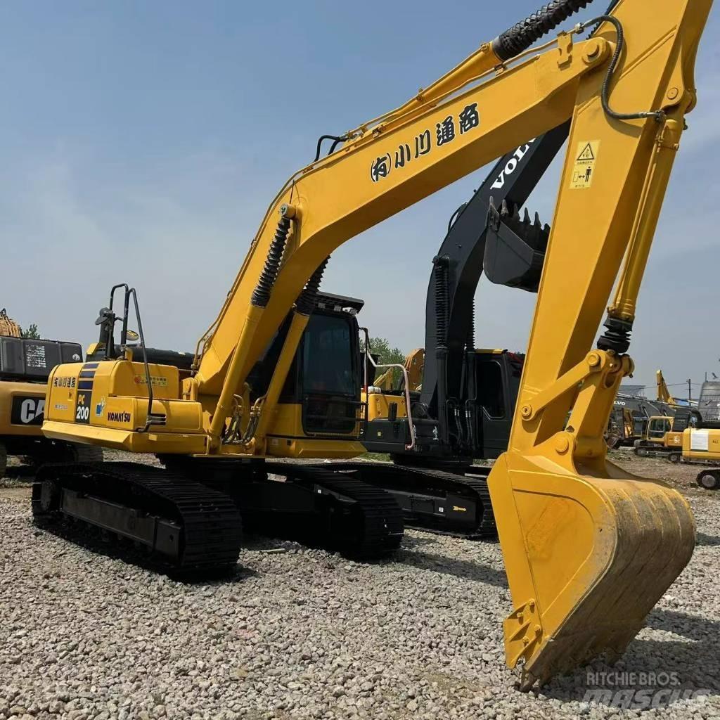 Komatsu PC 200-8 Bageri guseničari