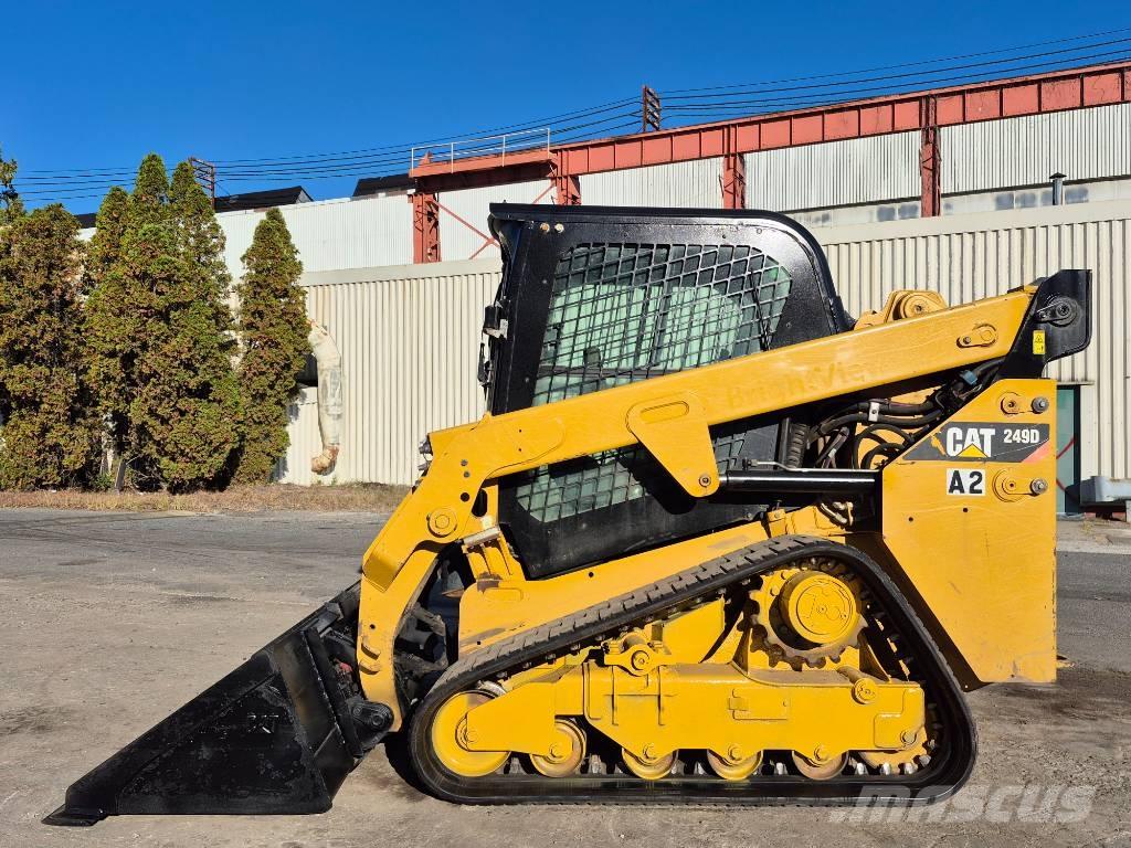 CAT 249 D Skid steer mini utovarivači