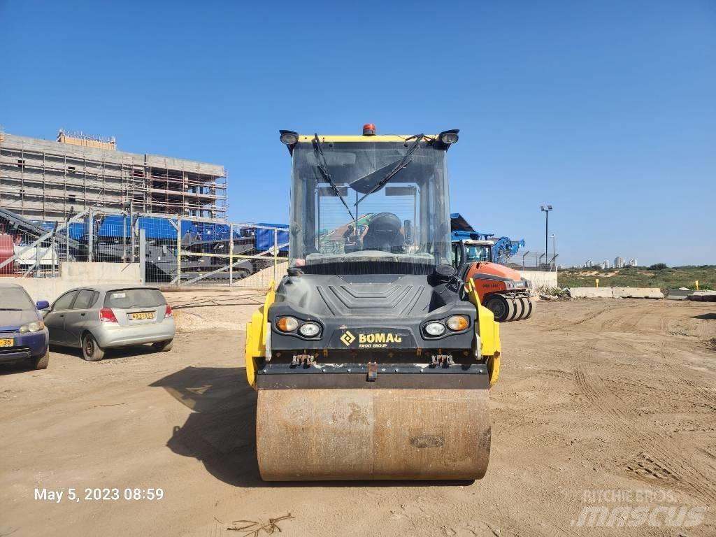 Bomag BW 154 AD-5 Valjci sa duplim bubnjem