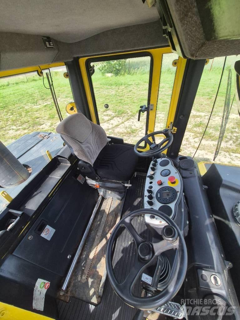 Bomag BW 24 R H Gumeni valjci na točkovima