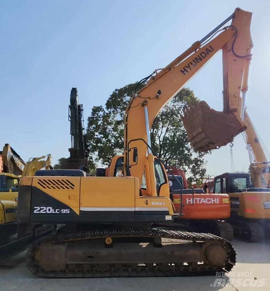 Hyundai R220LC-9S Bageri guseničari