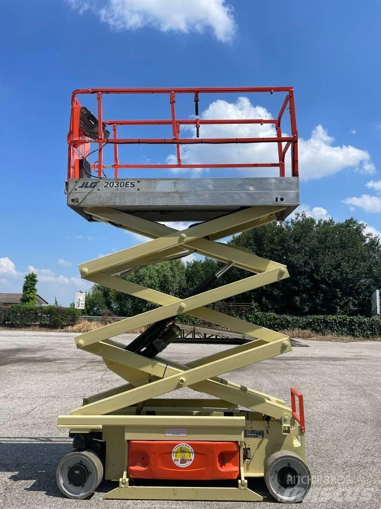 JLG 2030 ES Makazaste platforme