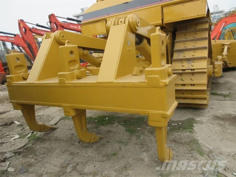 CAT D 8 R Buldožeri guseničari