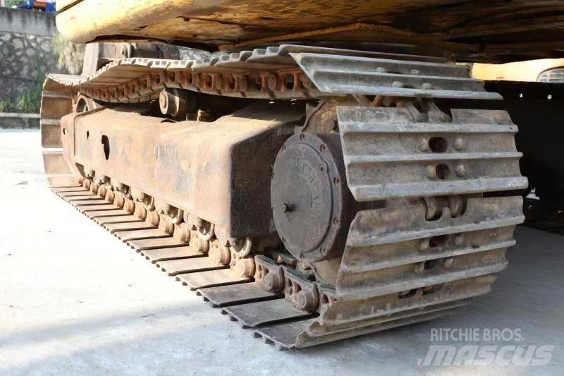 Komatsu PC 120-6E Mini bageri < 7t