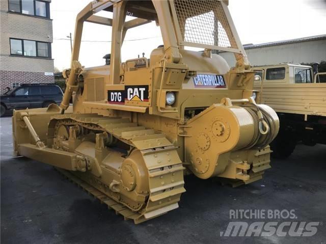 CAT D 7 G Buldožeri guseničari