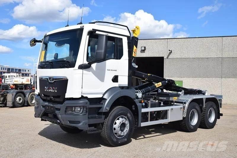 MAN TGS 33.440 Rol kiper kamioni sa kukom za podizanje tereta