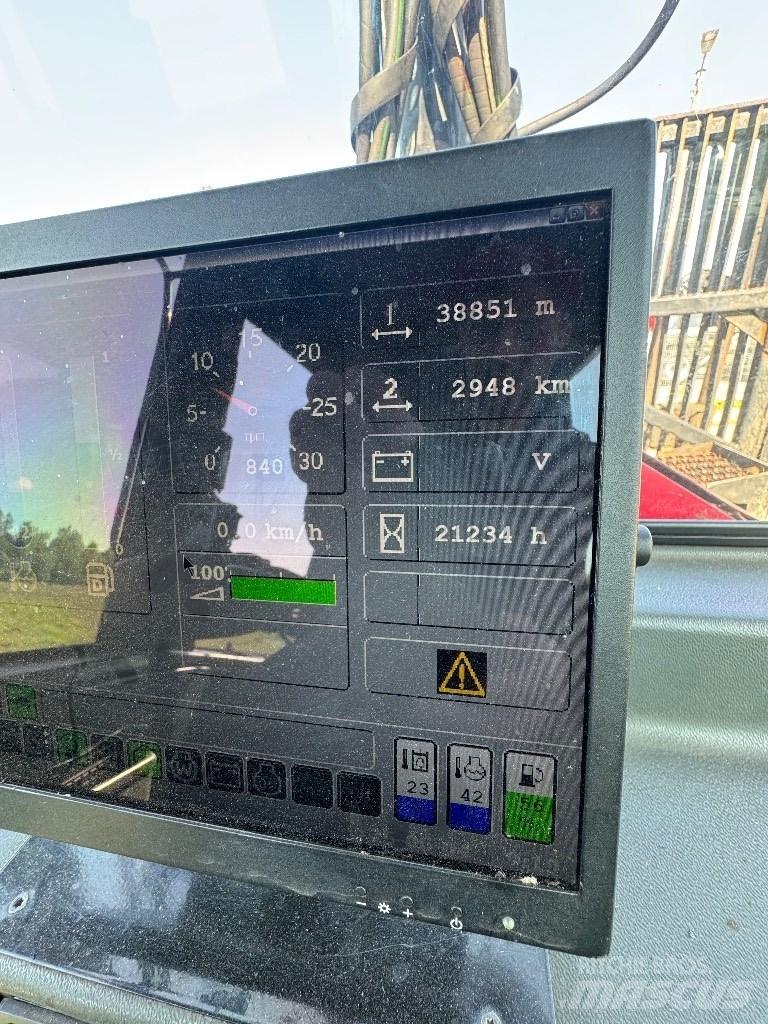 Komatsu 840.4 Forvarderi