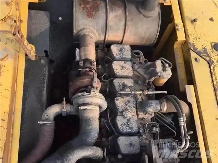 Komatsu PC 200-7 Bageri guseničari