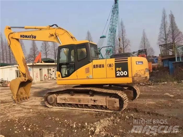 Komatsu PC 200-7 Bageri guseničari