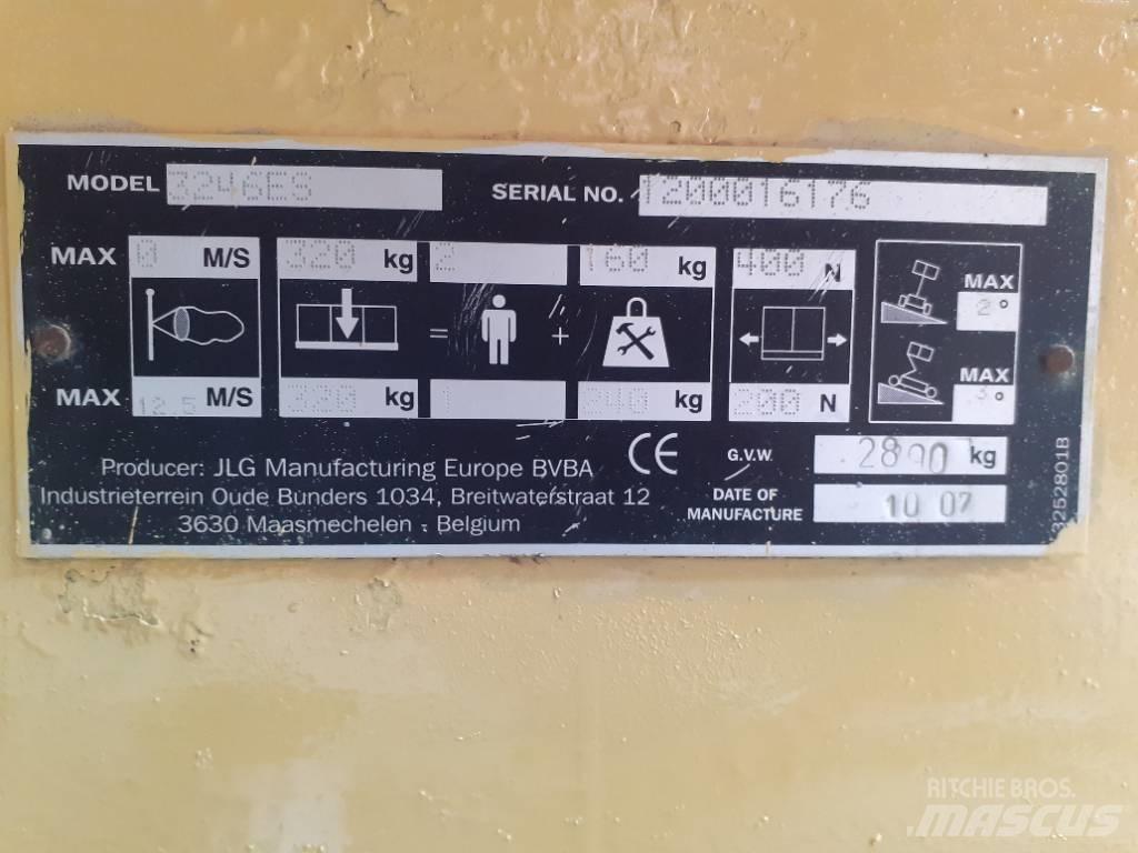 JLG 3246 ES Makazaste platforme