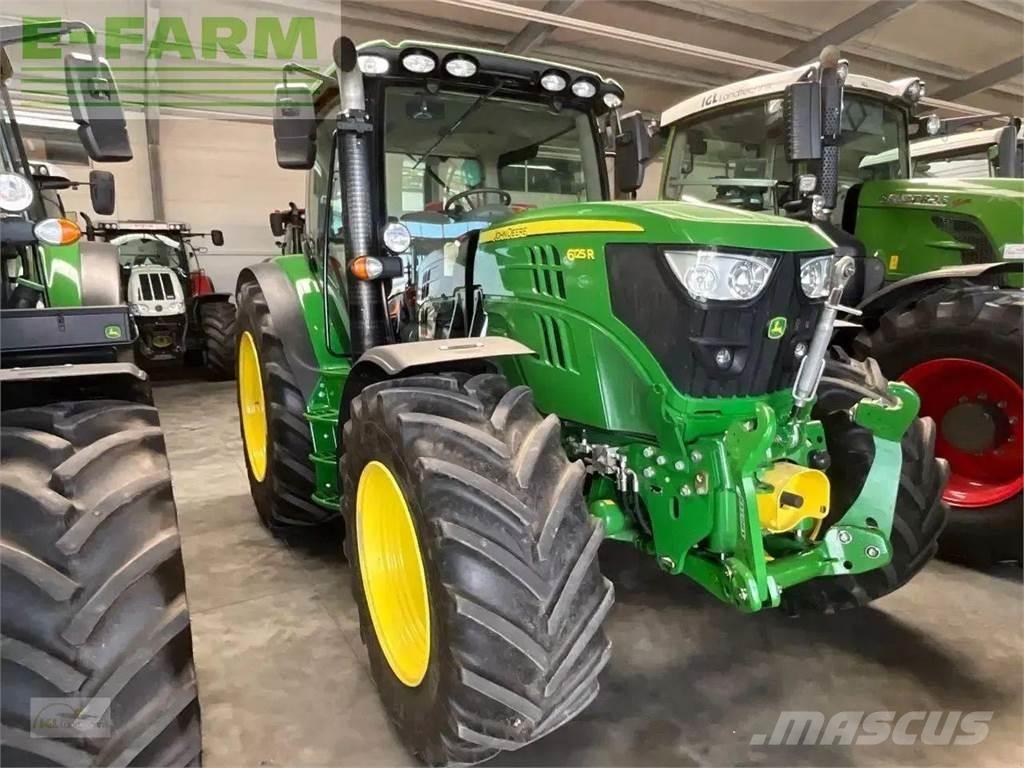 John Deere 6125 r Traktori