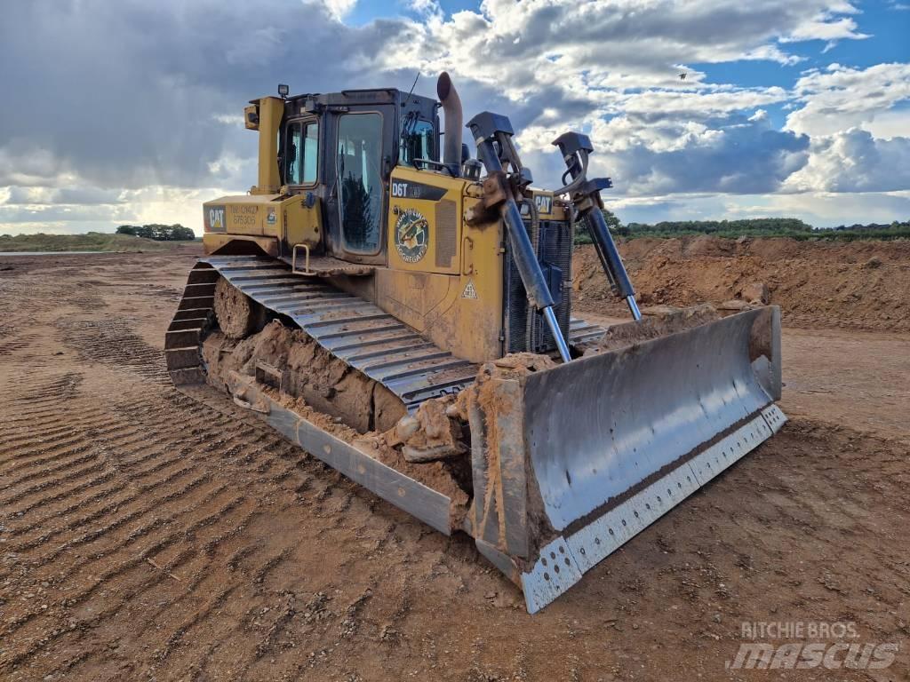 CAT D 6 T LGP Buldožeri guseničari