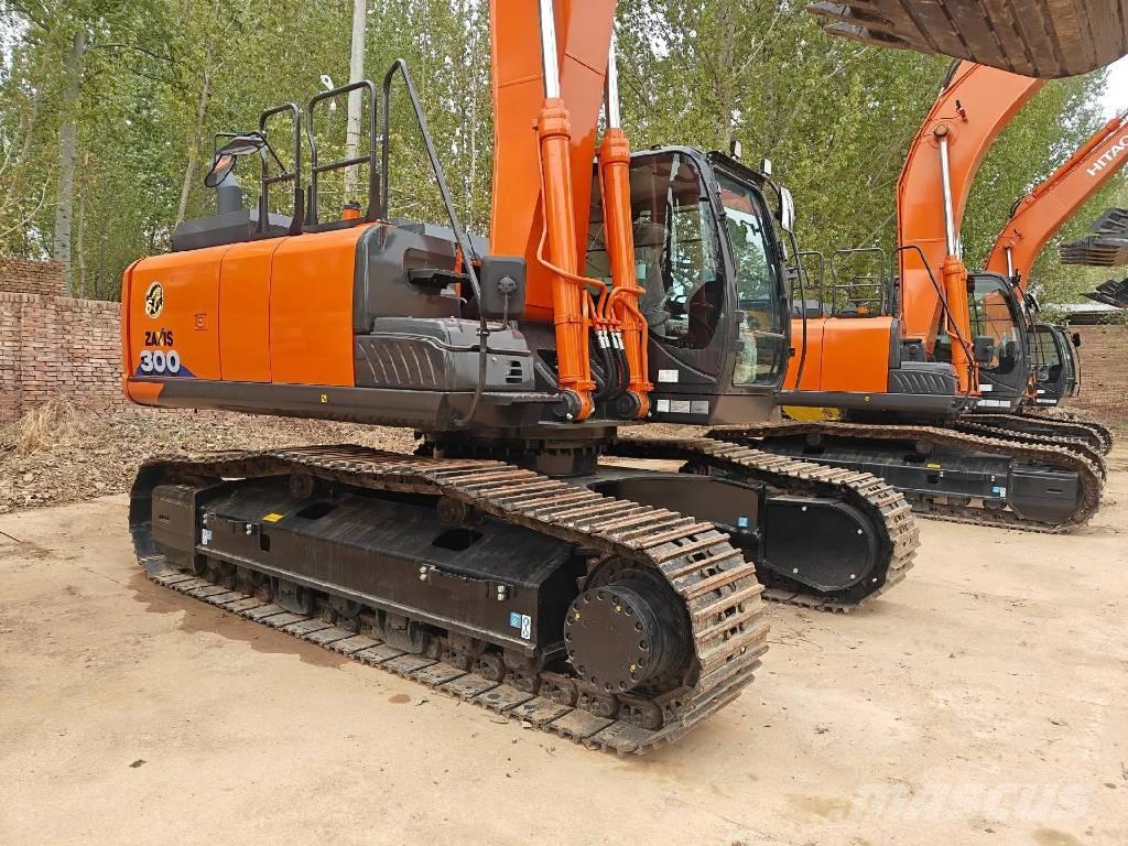 Hitachi ZX300 Bageri guseničari