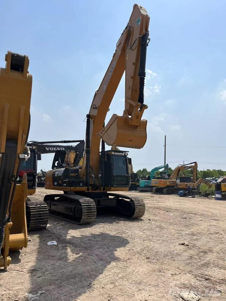 CAT 330D2 Bageri guseničari