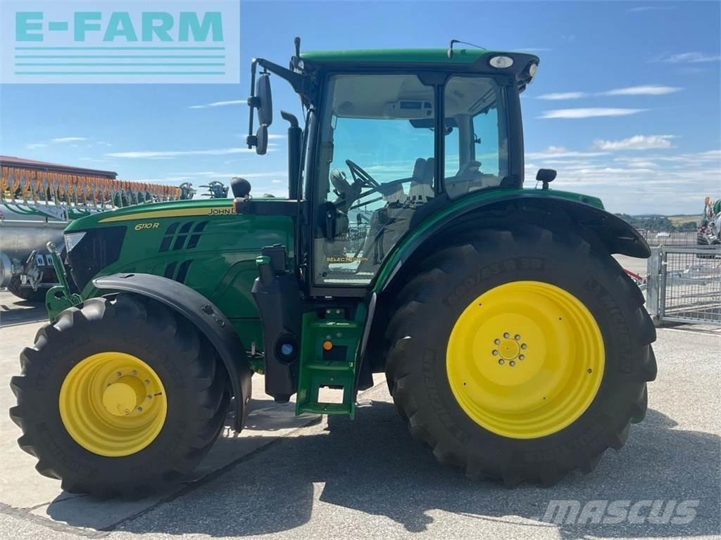 John Deere 6110R Traktori
