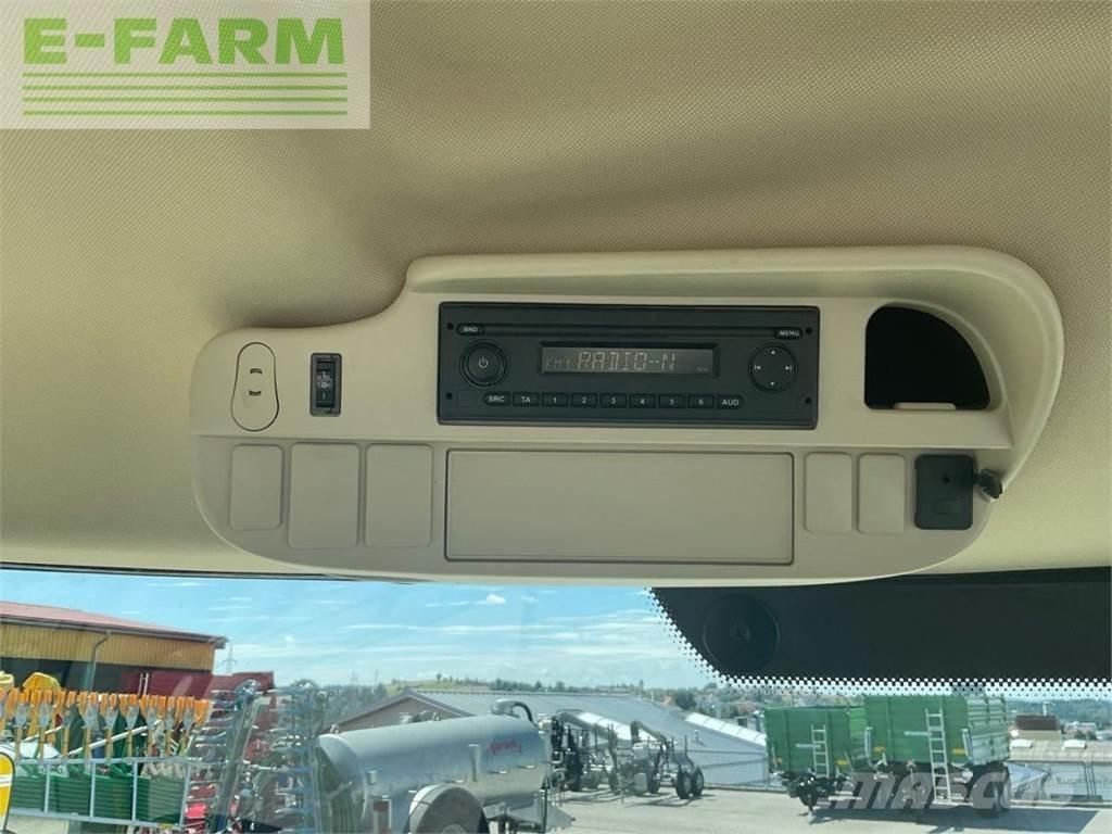 John Deere 6110R Traktori