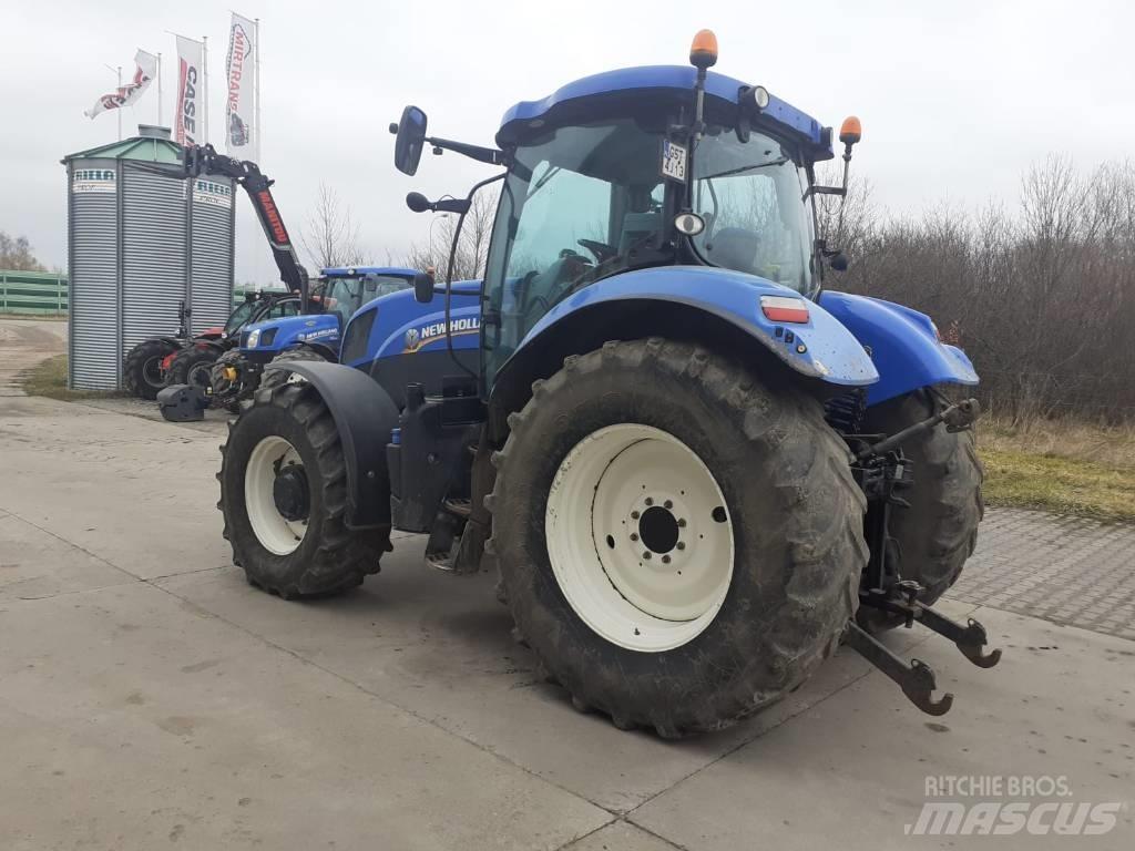 New Holland T 7.200 Traktori