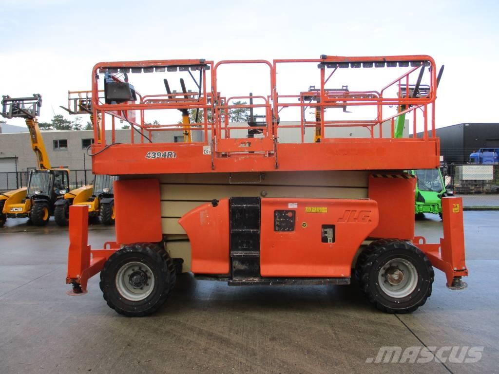 JLG 4394 RT Makazaste platforme