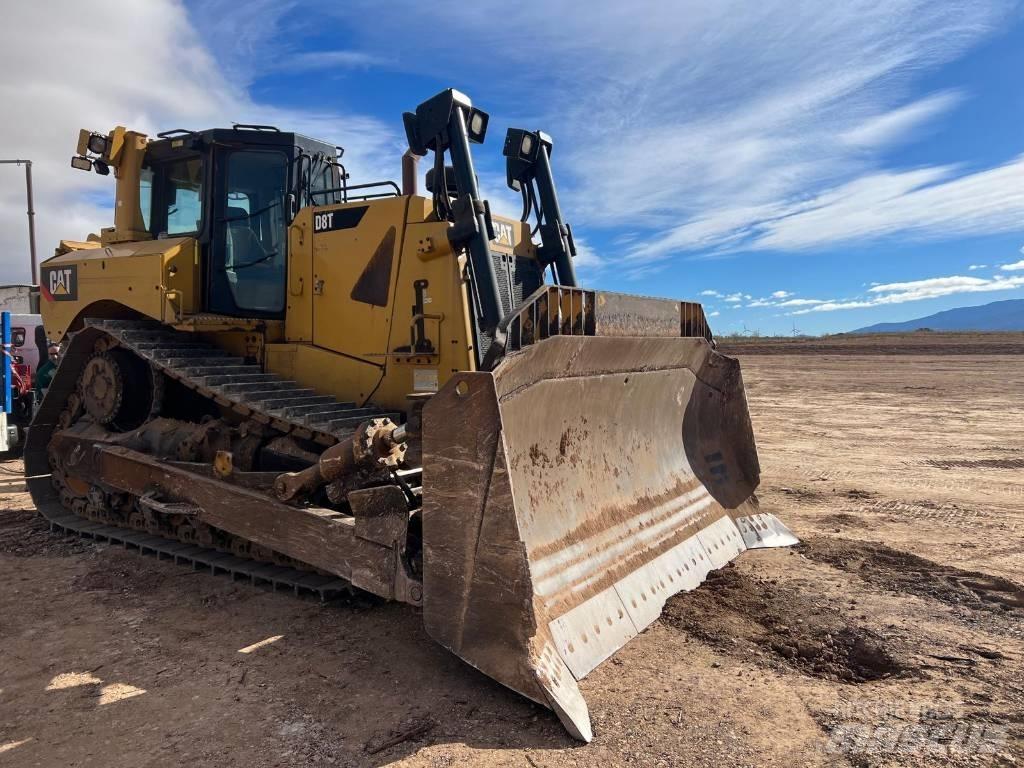 CAT D 8 T Buldožeri guseničari