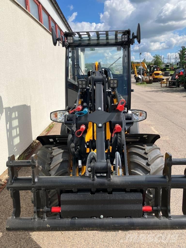 JCB 403 Mini utovarivači
